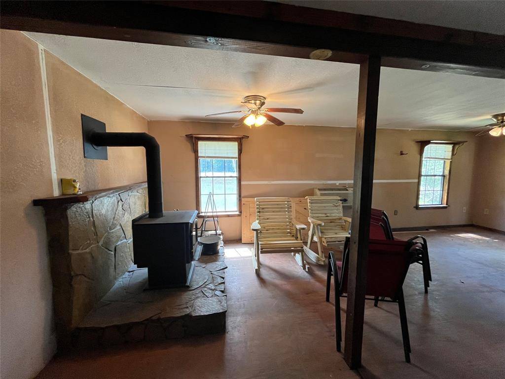 Mexia, TX 76667,437 Lcr Redbud A