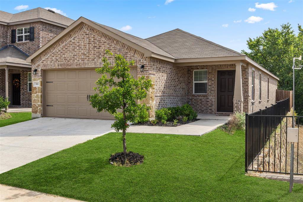 Van Alstyne, TX 75495,521 Manchester Street