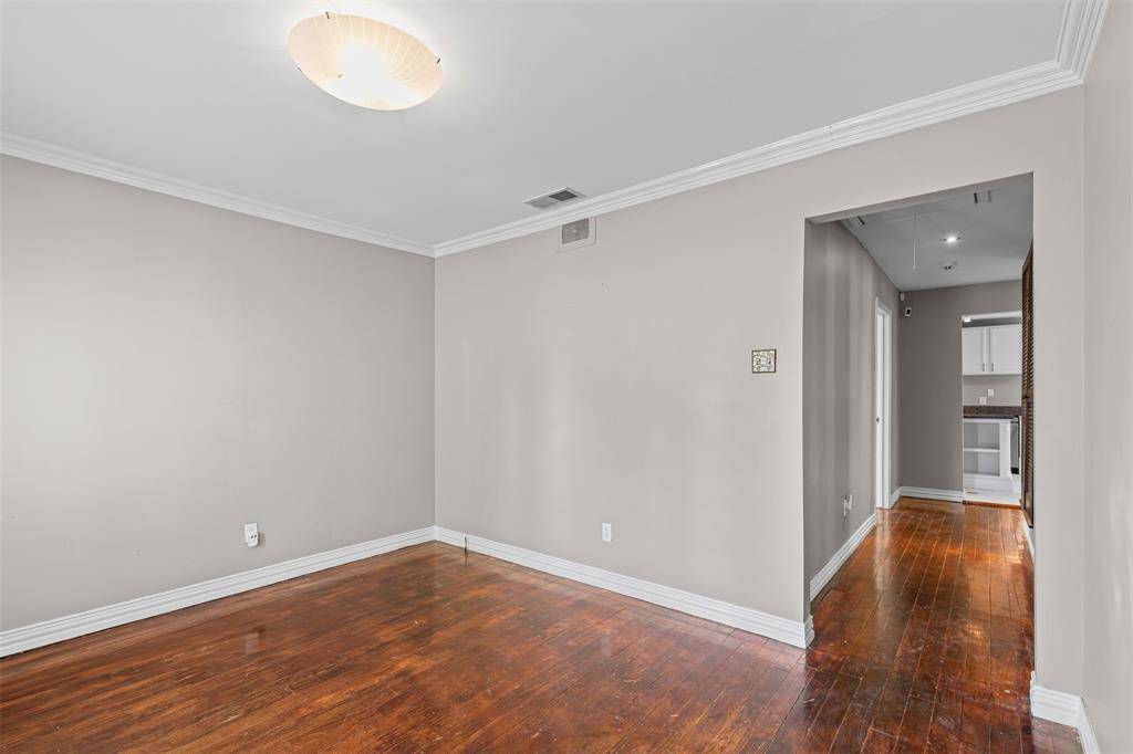 Fort Worth, TX 76111,2117 W Lotus Avenue