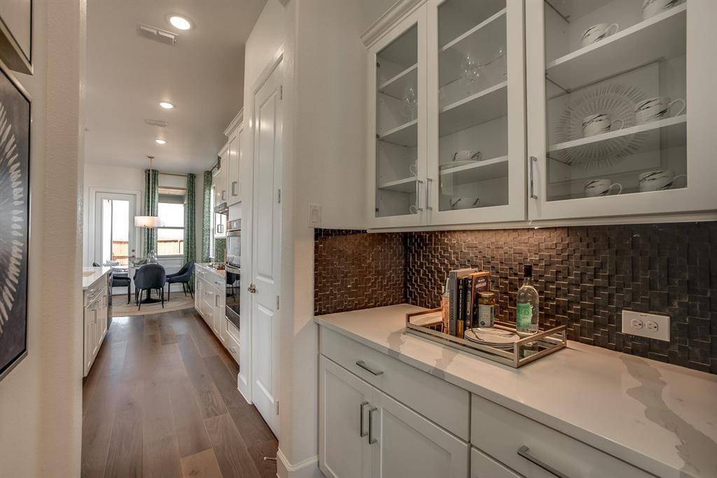 Justin, TX 76247,1424 Sun Garden Way