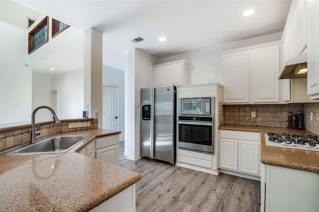 Rowlett, TX 75088,8810 Edgelake Trail