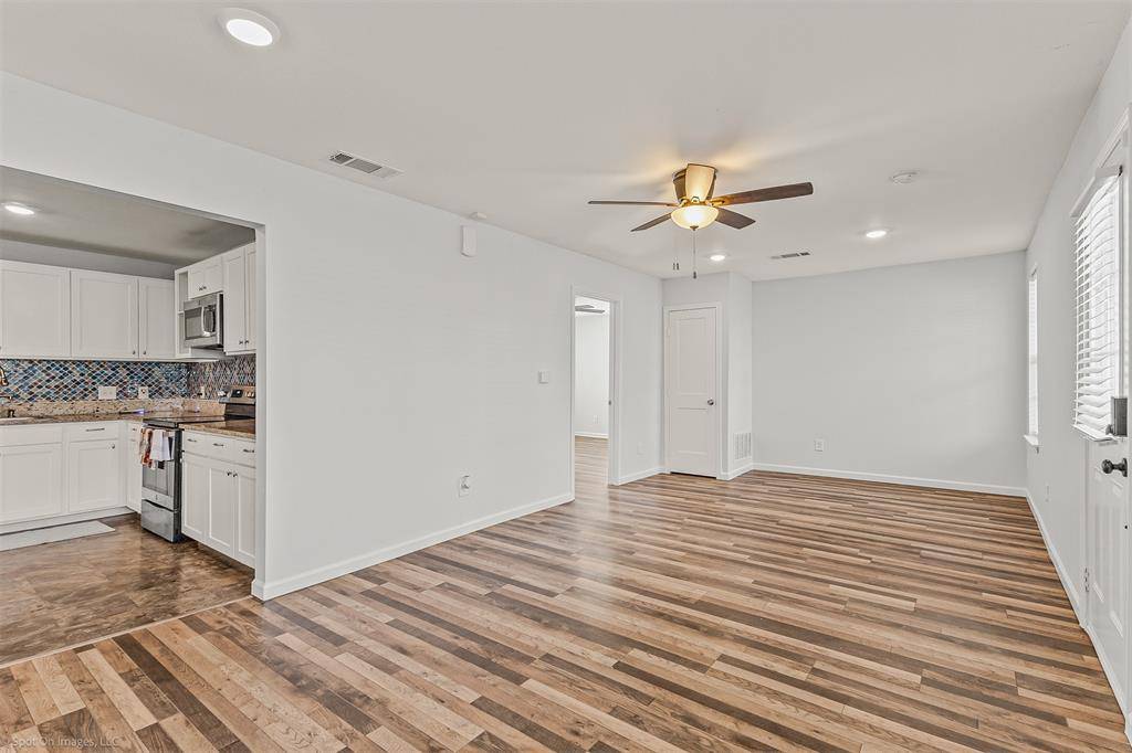 Wills Point, TX 75169,943 Gibbard Avenue