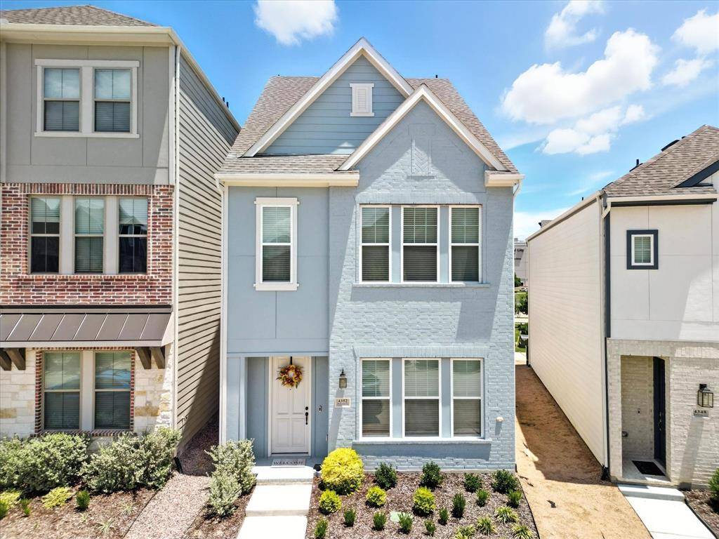 North Richland Hills, TX 76180,4352 Henderson Avenue