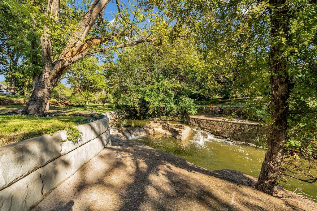 Farmers Branch, TX 75234,2972 Maydelle Lane