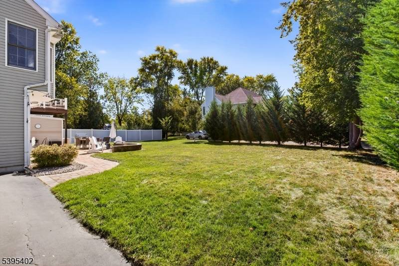 Hopewell Boro, NJ 08525,17 Elm St