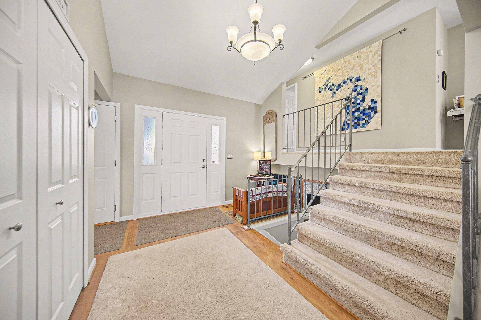 Brooklyn, MI 49230,215 Somerset DR