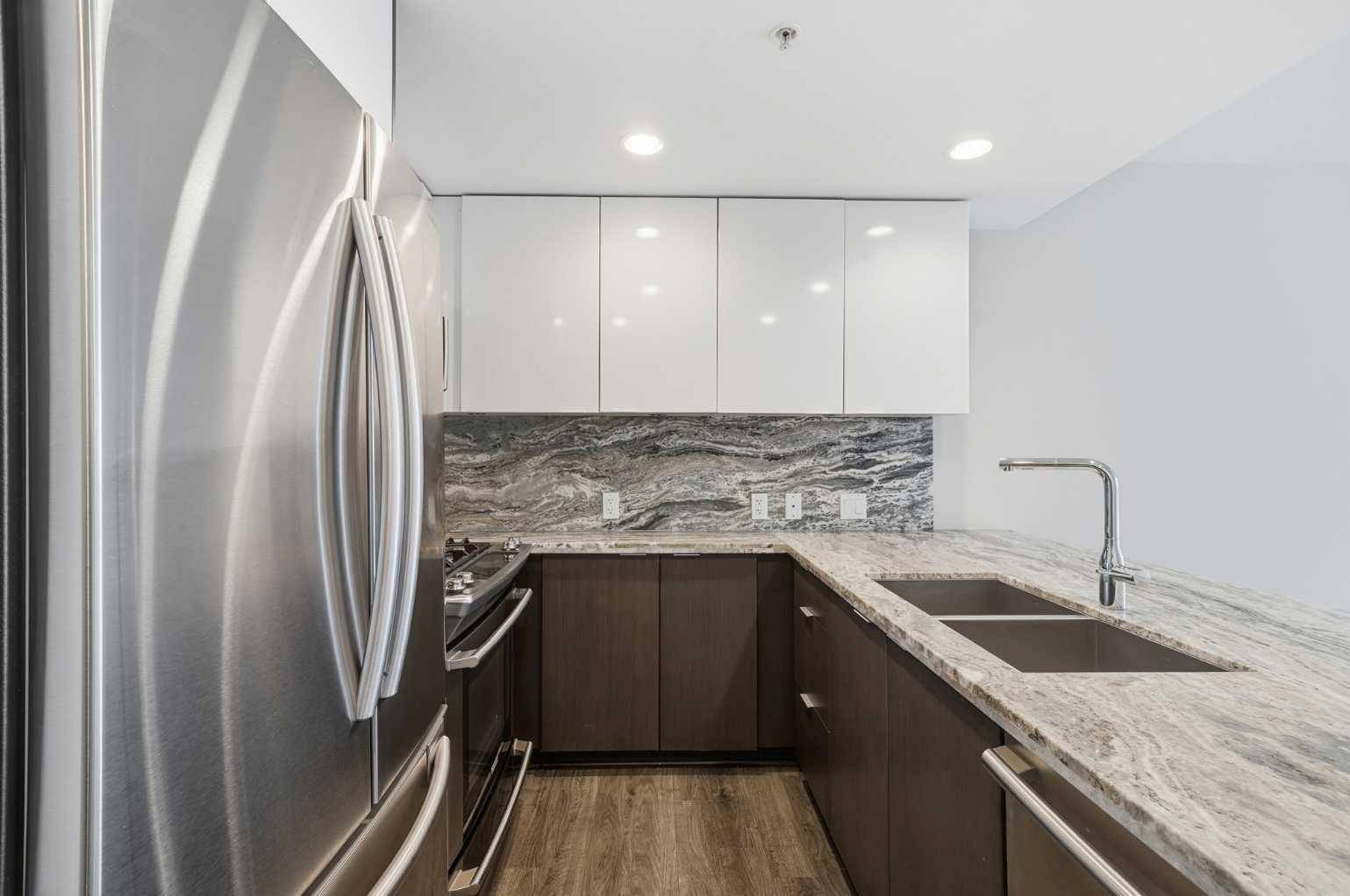 Calgary, AB T2G 1K6,519 Riverfront AVE SE #1505