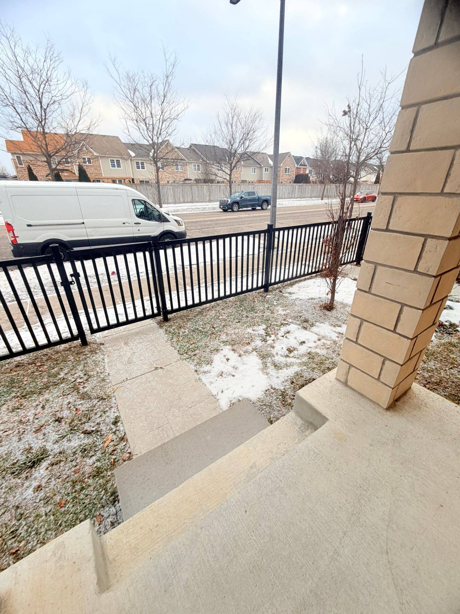 Whitby, ON L1M 0M3,298 CARNWITH DR E