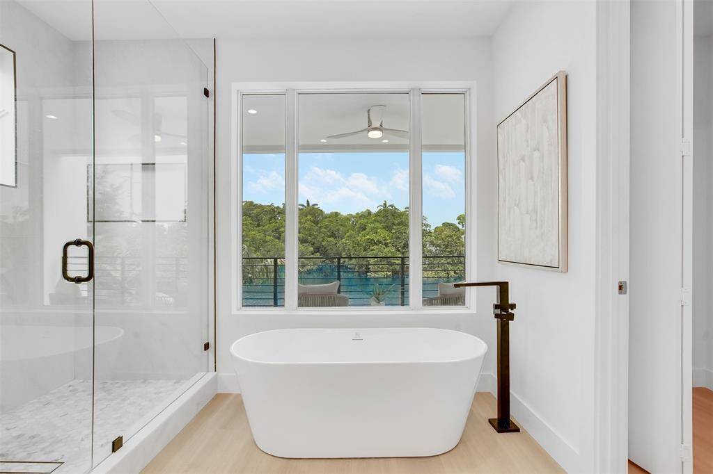 Fort Lauderdale, FL 33305,1129 NE 18 Court #1129