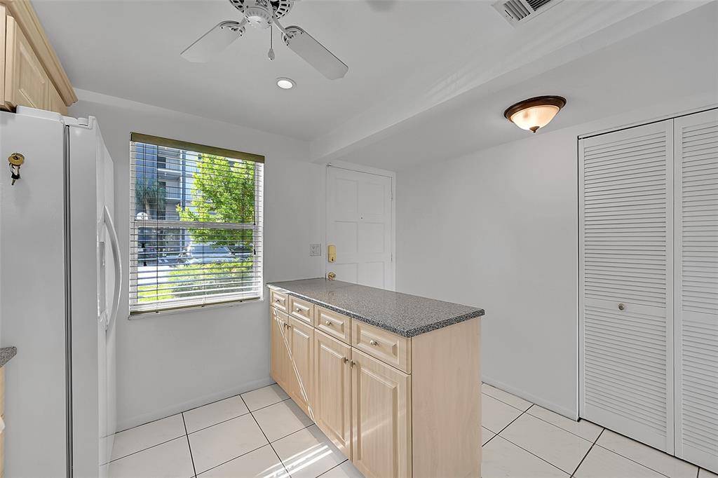 Pompano Beach, FL 33062,777 S Federal Hwy #N105