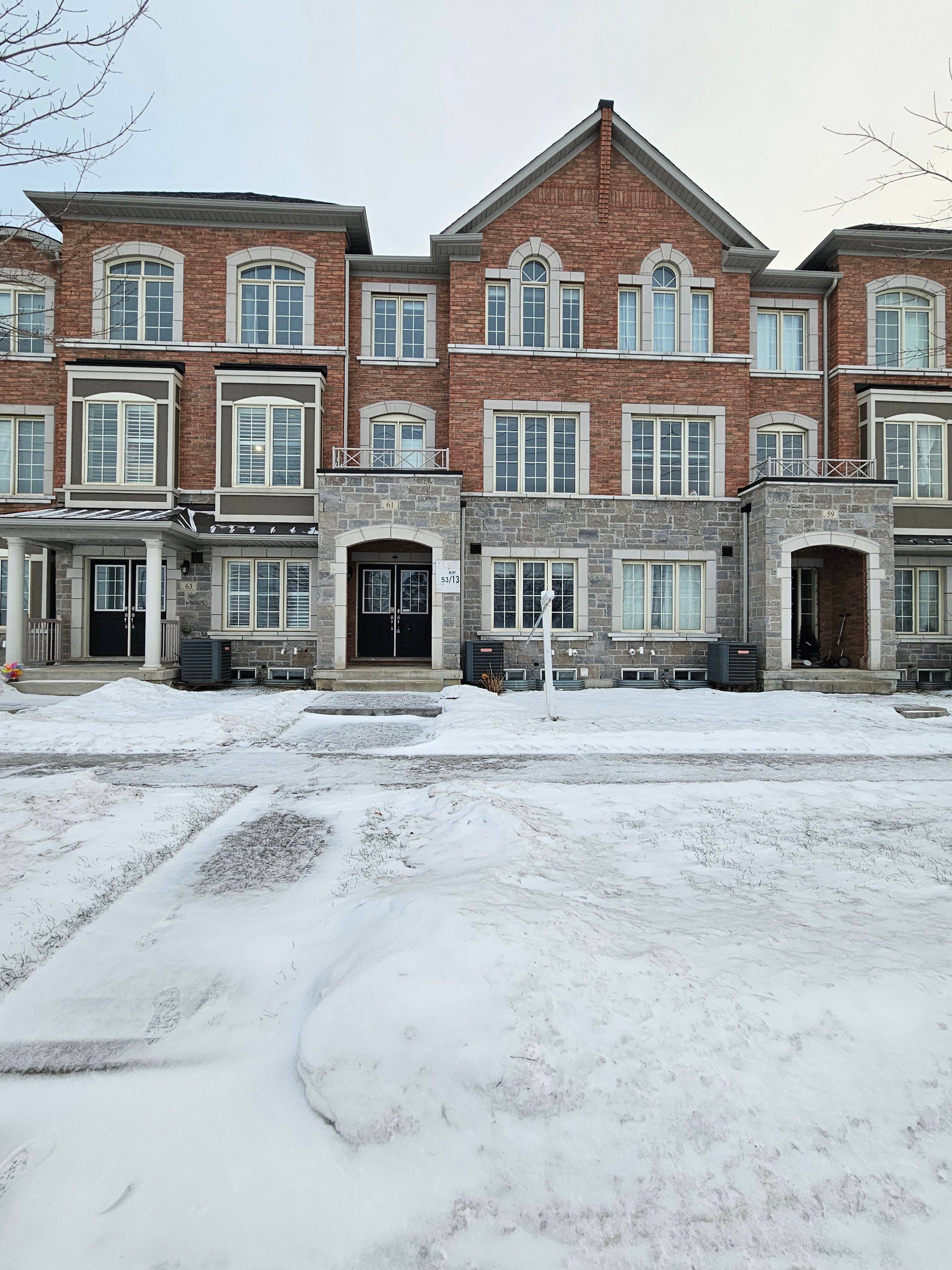 Markham, ON L6E 0S1,61 Memon PL