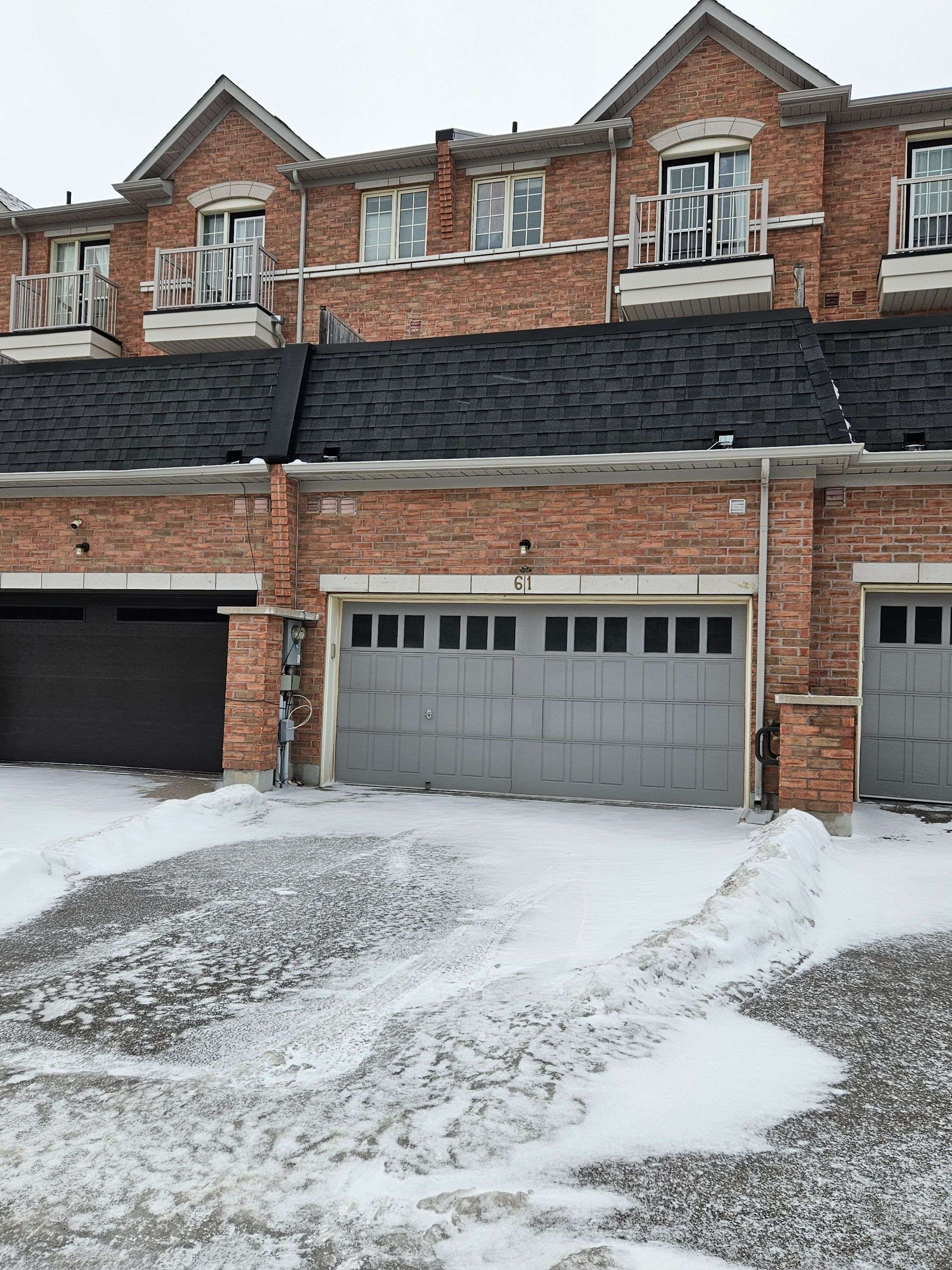 Markham, ON L6E 0S1,61 Memon PL