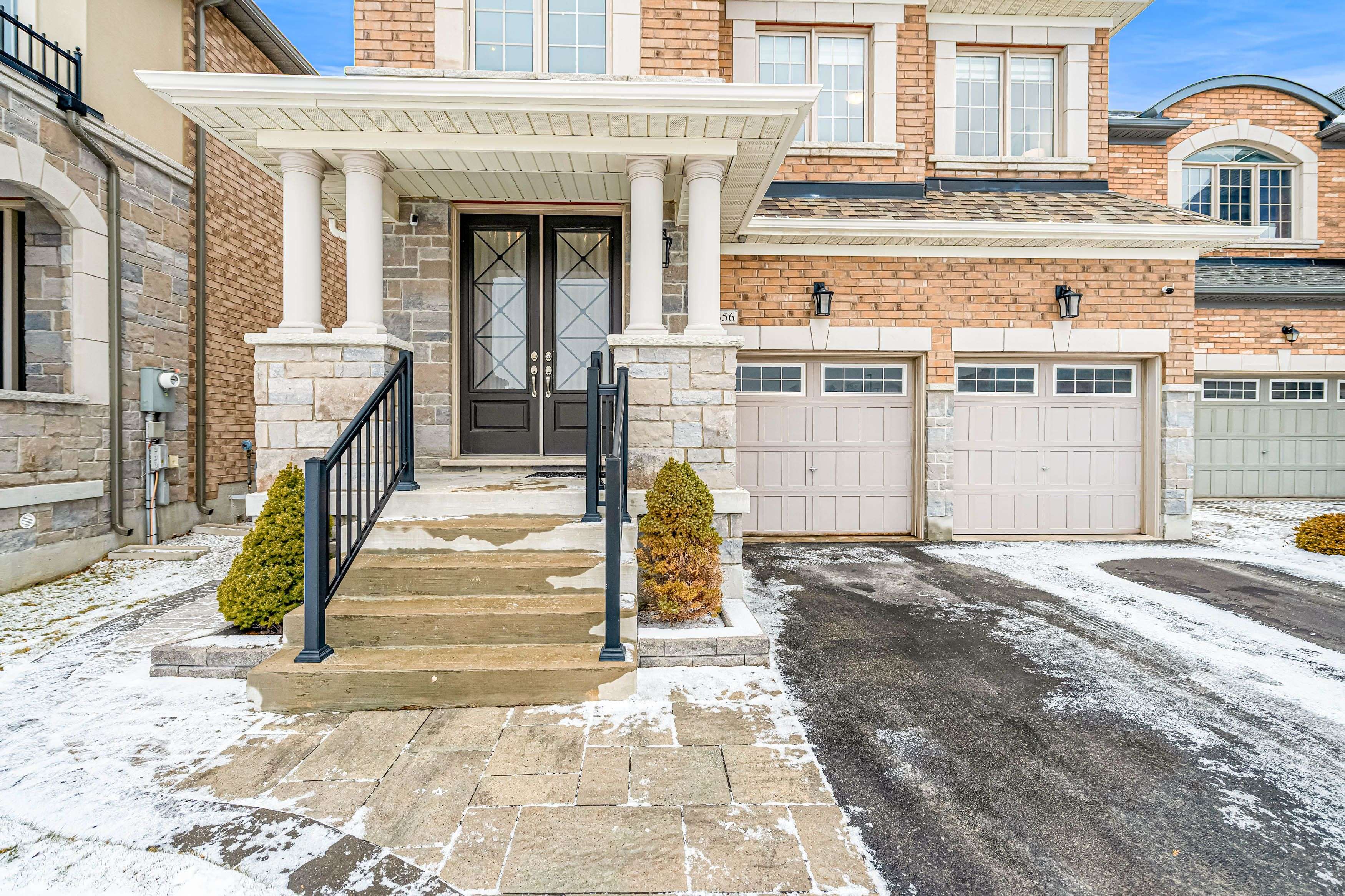 Aurora, ON L4G 0W5,356 Hartwell WAY