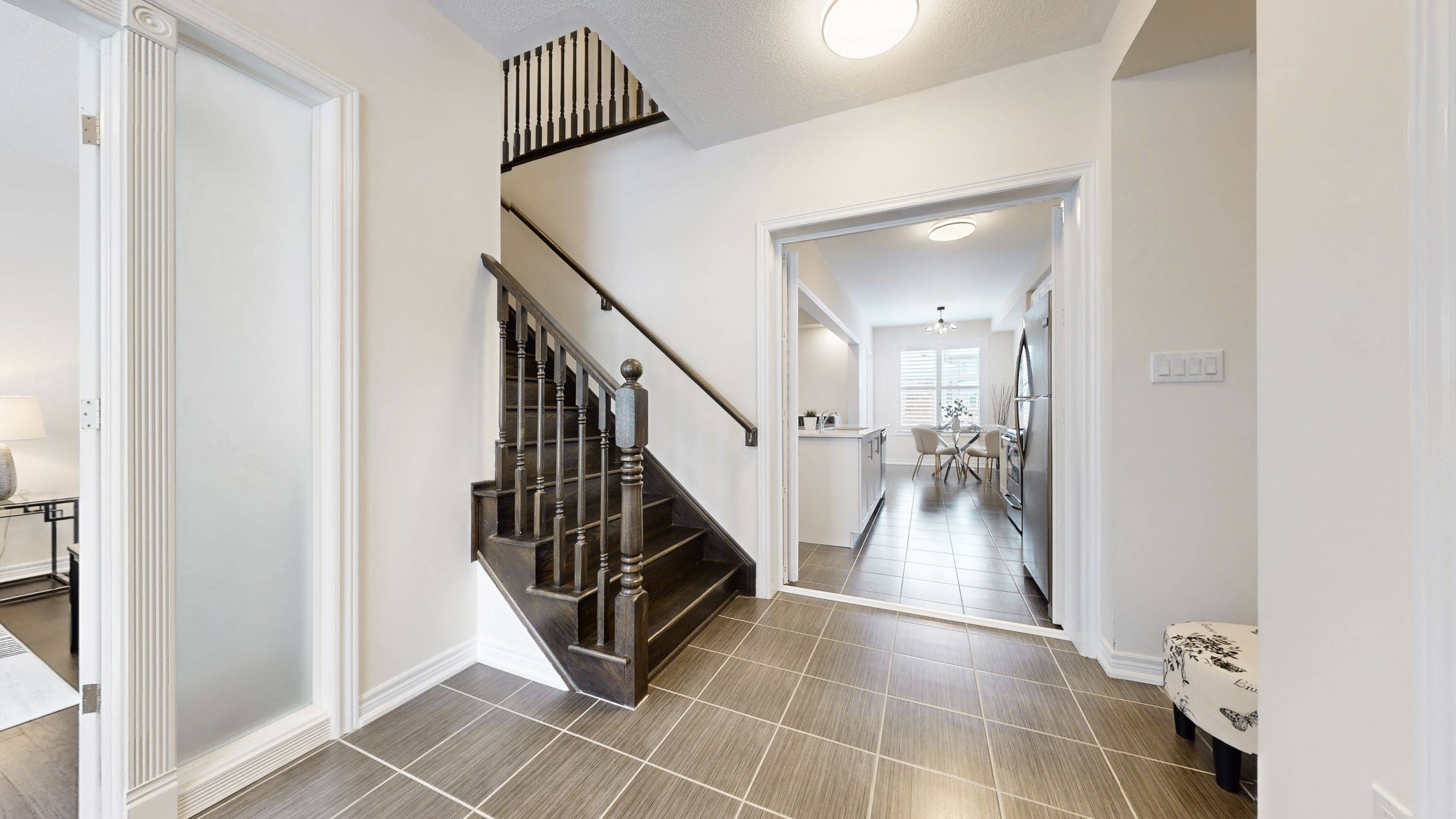 Markham, ON L6B 0Y9,61 Lawrence Pilkington AVE