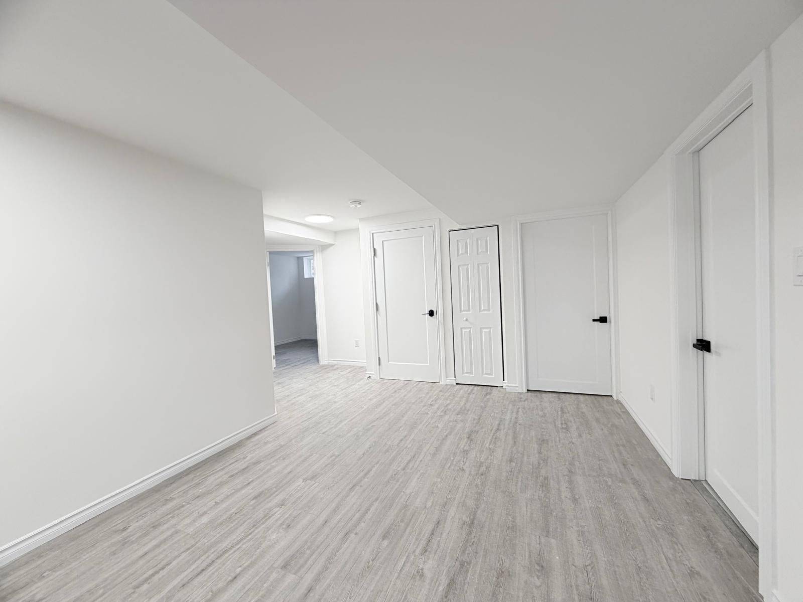 Barrie, ON L4N 0W8,59 Jagges DR #Lower