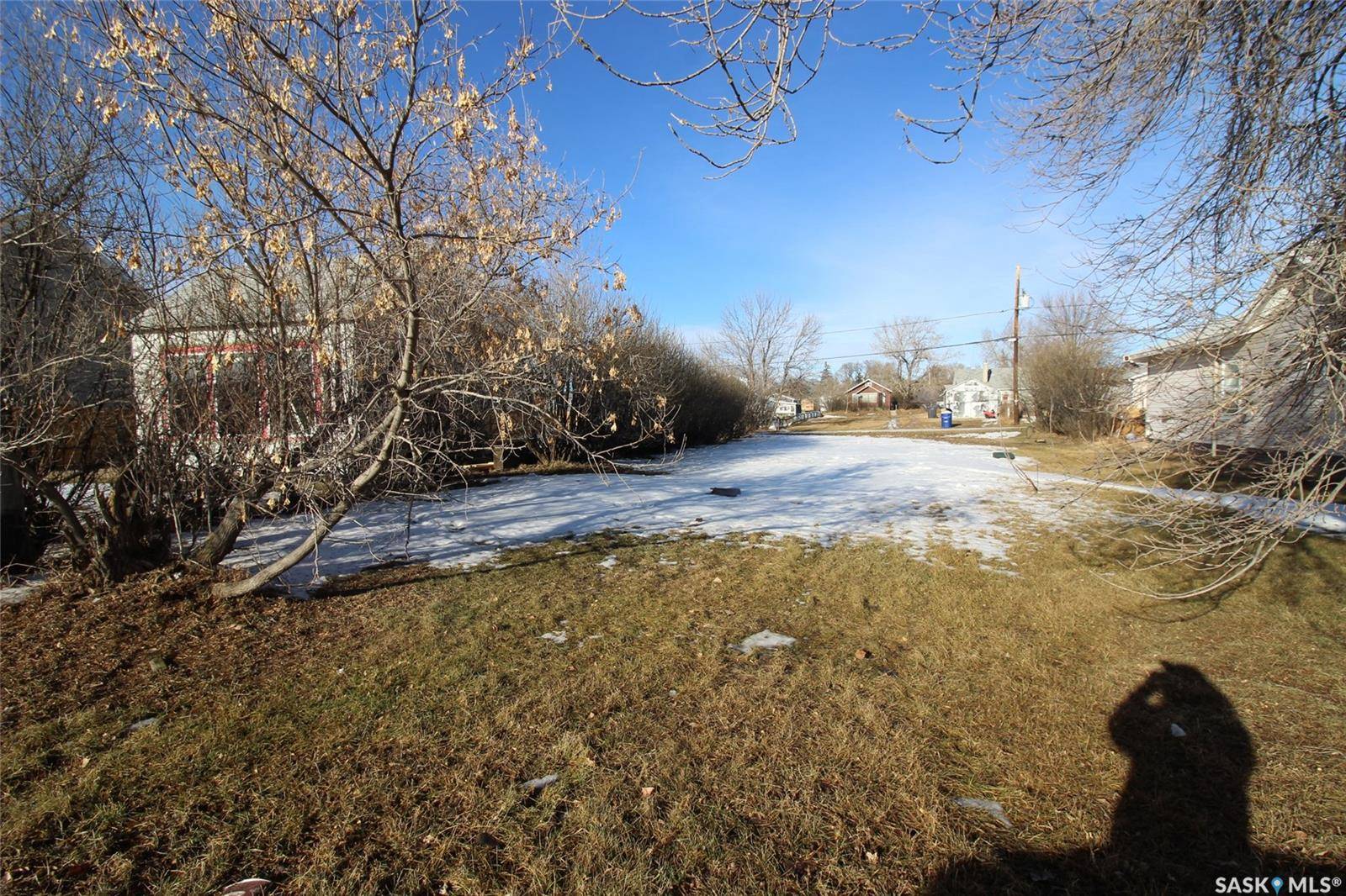 Shaunavon, SK S0N 2M0,275 1st AVENUE E