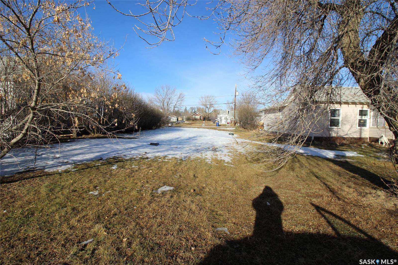 Shaunavon, SK S0N 2M0,275 1st AVENUE E