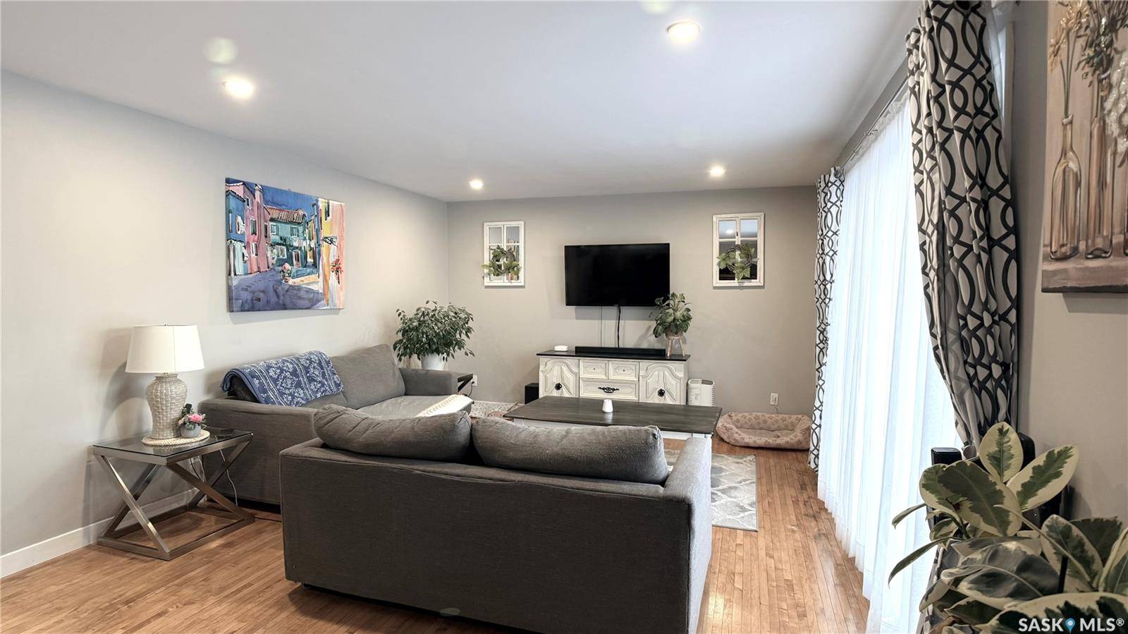 Estevan, SK S4A 0J7,6 Rattray PLACE