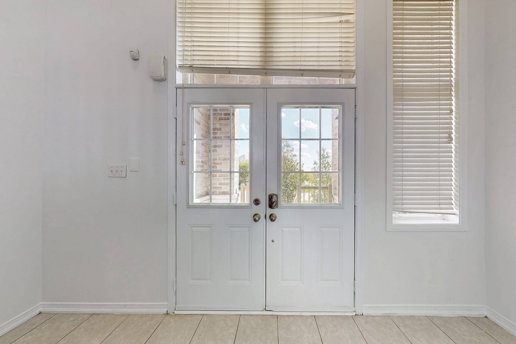 Brampton, ON L6Y 0Z4,54 Chesterwood CRES