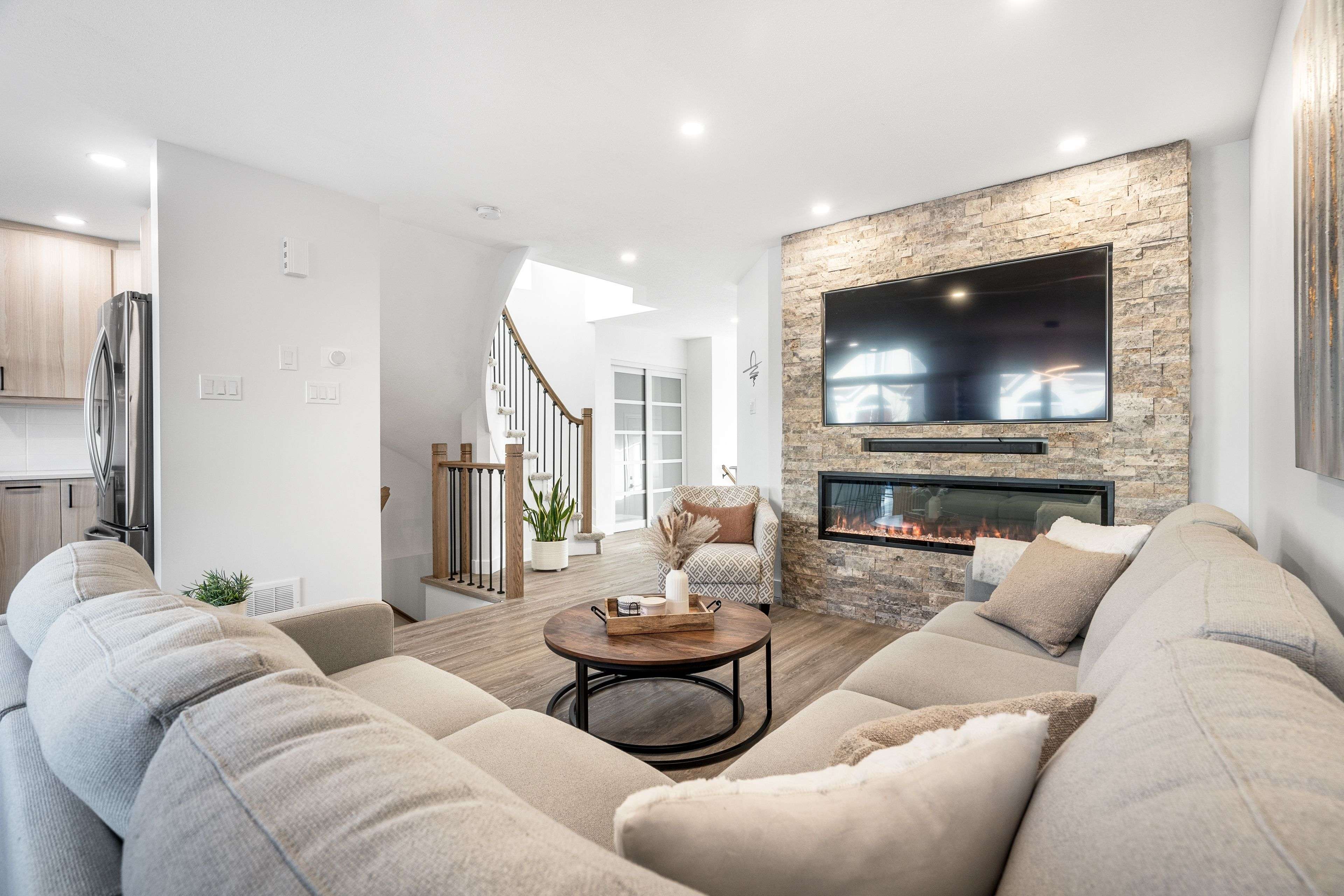 Orleans - Cumberland And Area, ON K4A 0H6,506 Allegro WAY