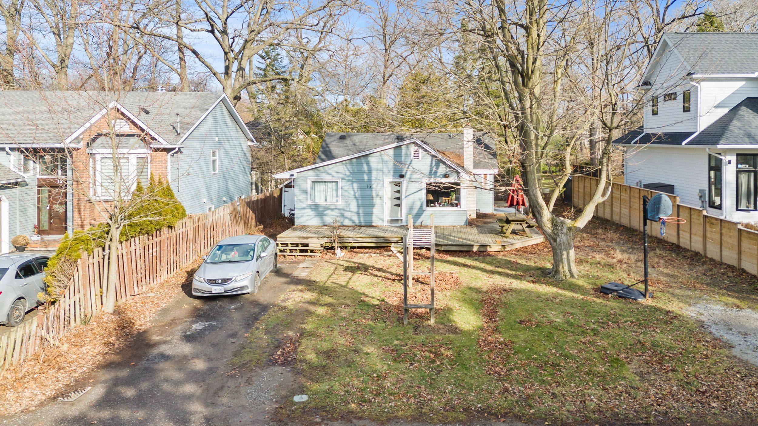 Niagara-on-the-lake, ON L0S 1J0,13 Wilberforce AVE