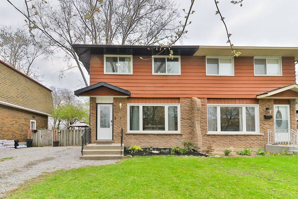 St. Catharines, ON L2N 3A8,5 PRINCE PAUL CRES