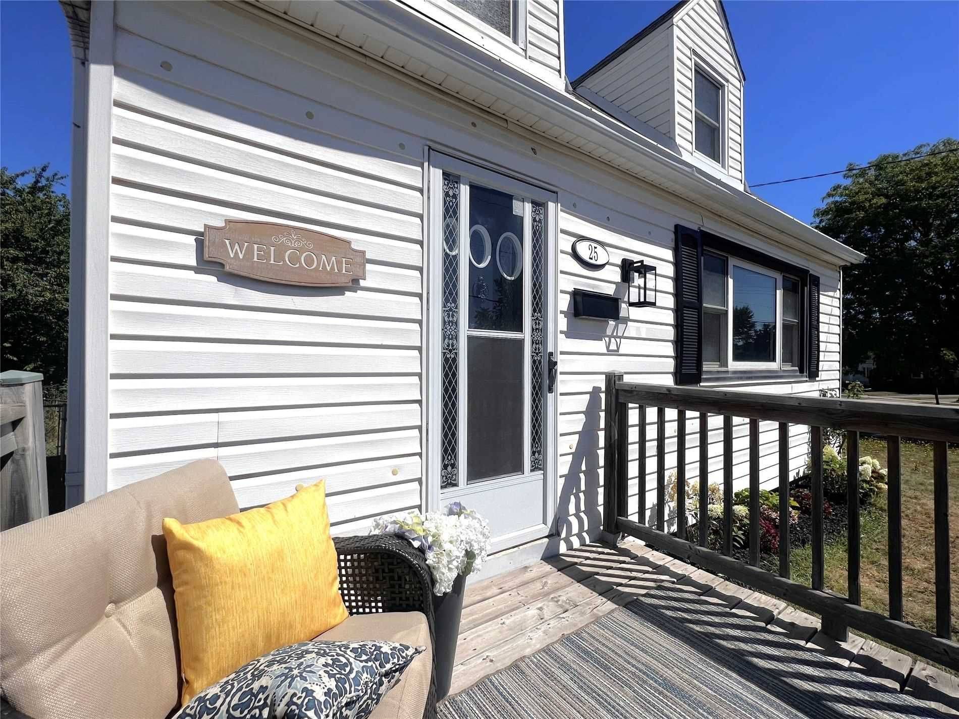 Hamilton, ON L8H 1M3,25 Hayes AVE