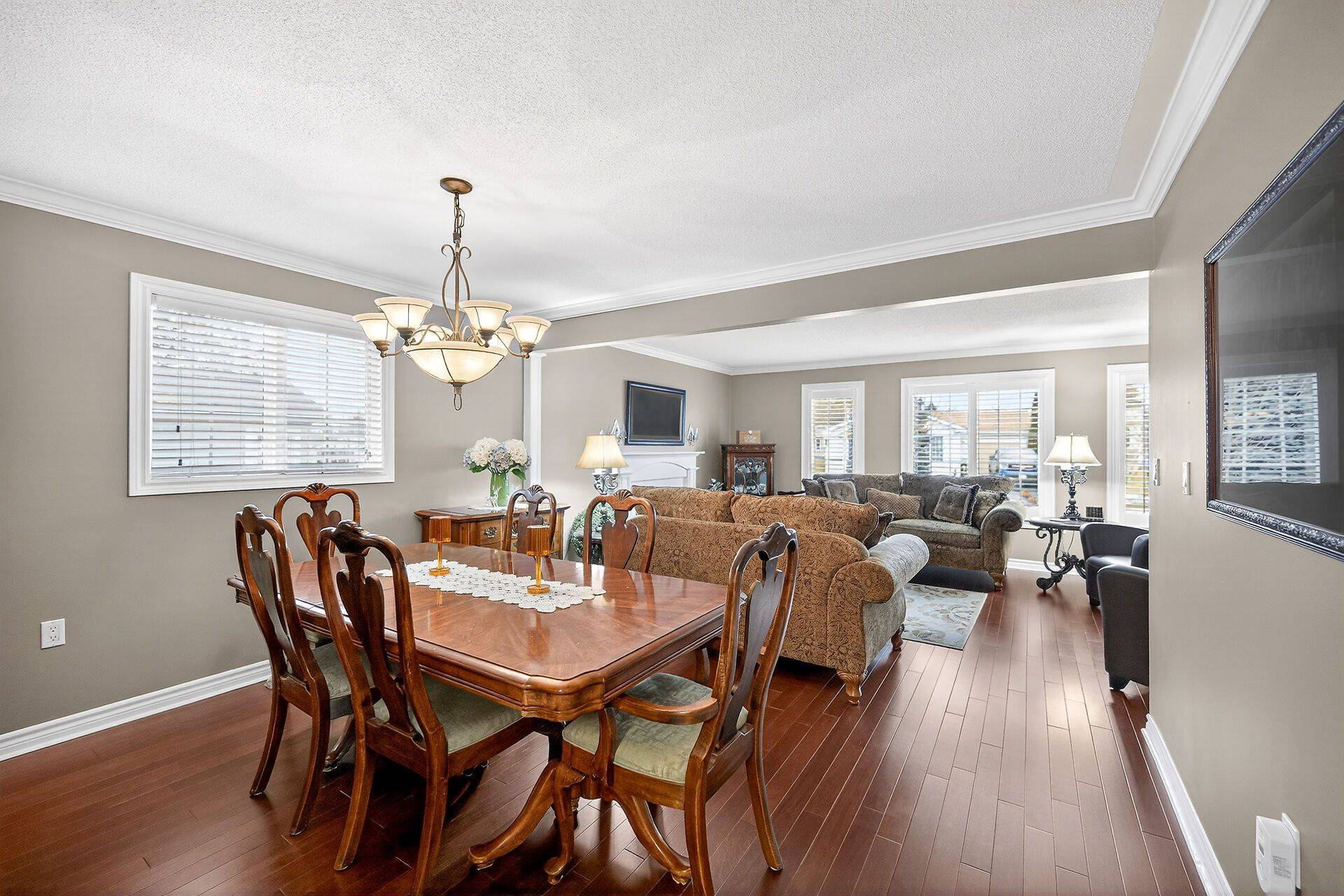 Hamilton, ON L8B 1A5,110 Kilroot PL