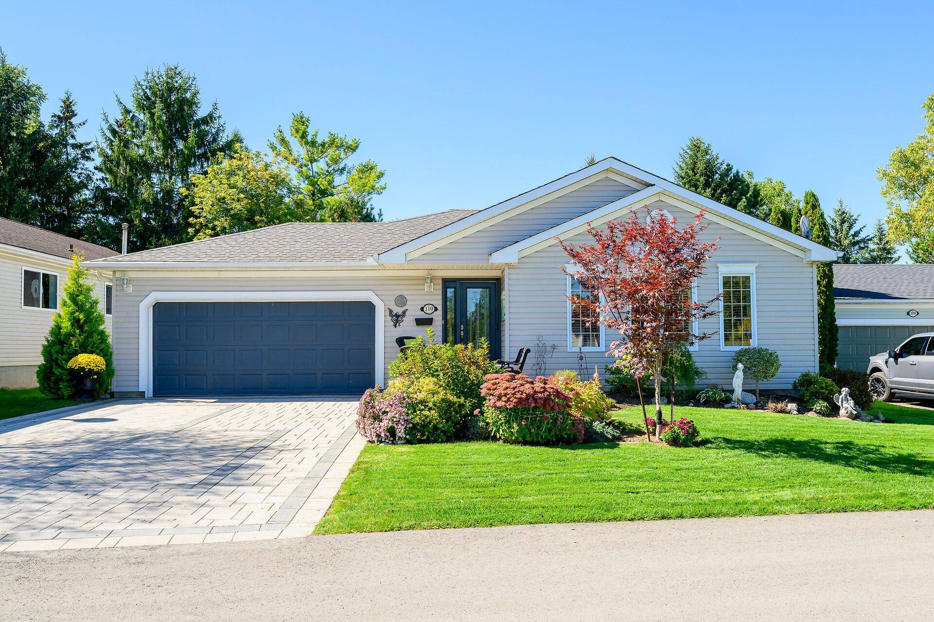 Hamilton, ON L8B 1A5,110 Kilroot PL