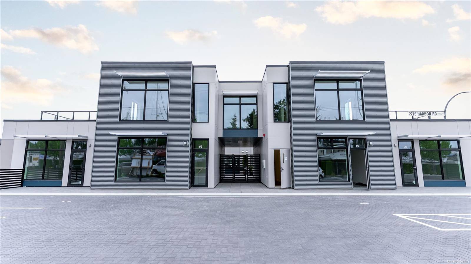 Sidney, BC V8L 2P6,2270 Harbour Rd #1