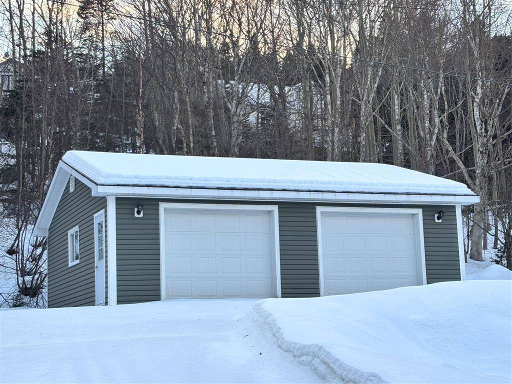 Clarenville, NL A5A1N3,48 MEMORIAL Drive