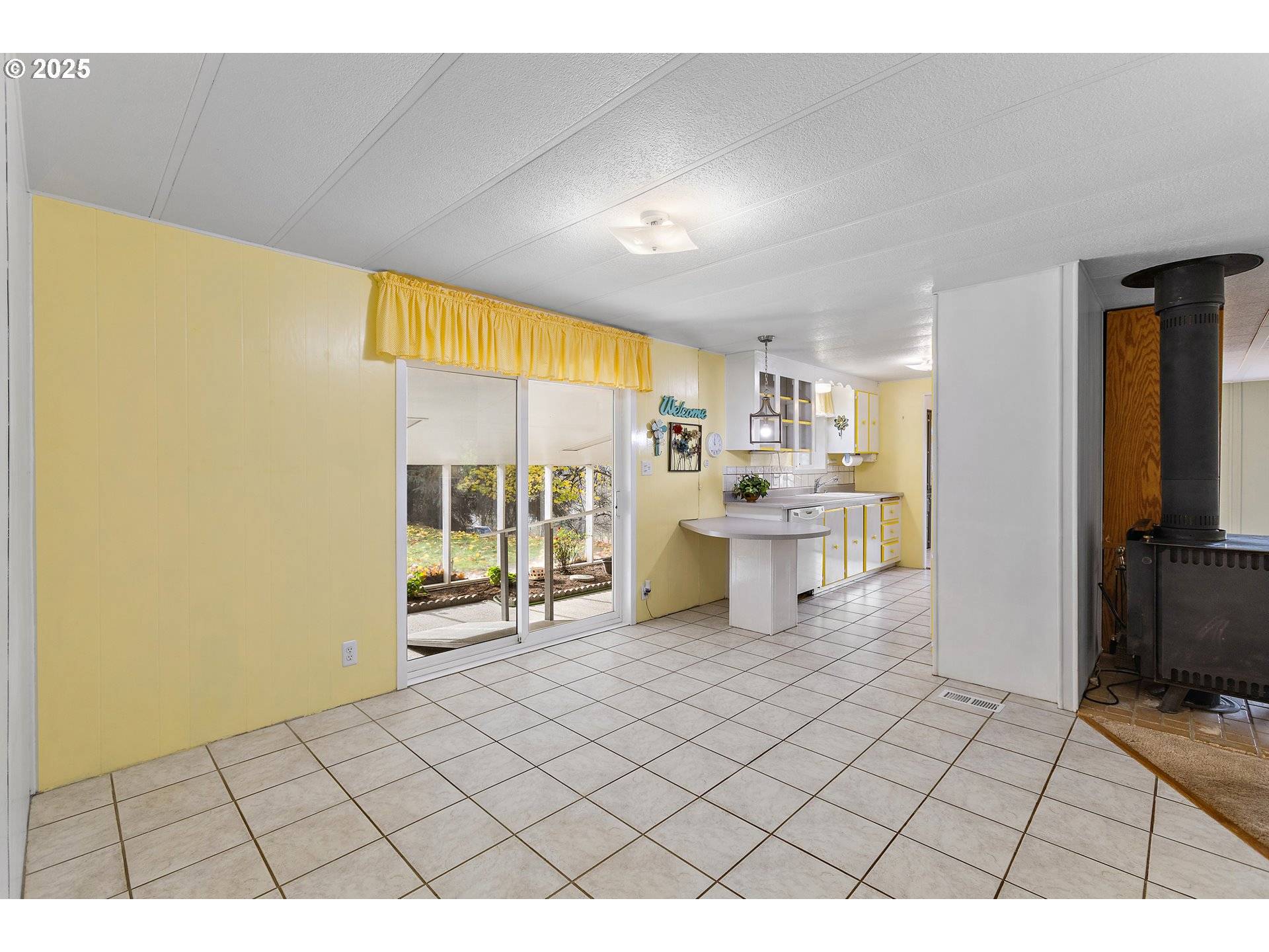 Salem, OR 97306,1782 COLE RD S