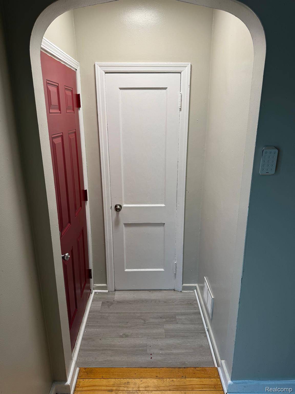 Detroit, MI 48224,5521 CADIEUX RD