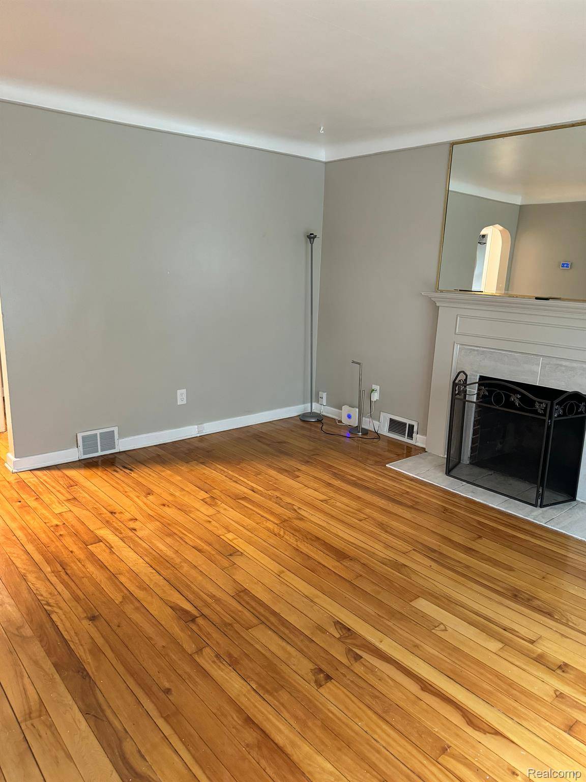 Detroit, MI 48224,5521 CADIEUX RD