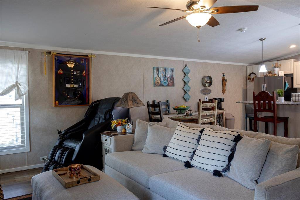 Springtown, TX 76082,130 Firefly Drive