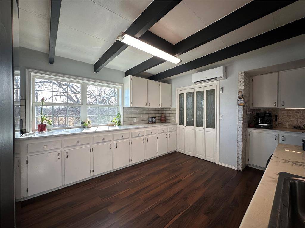 Azle, TX 76020,1425 West Road #199AZ