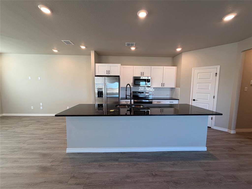 Argyle, TX 76226,2121 Woodlawn Way #79