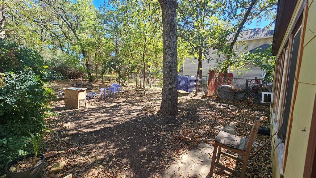 Denton, TX 76201,2620 N Elm Street