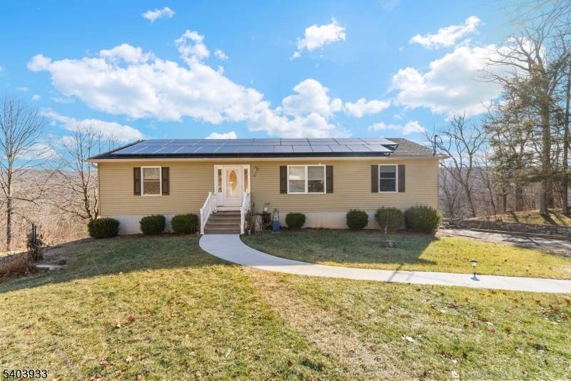 Montague Twp., NJ 07827,21 Mountaintop Rd