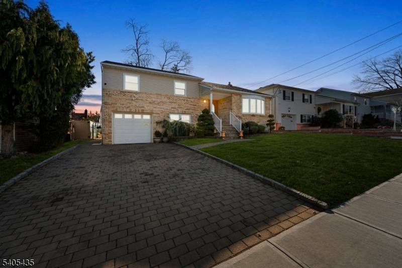 Union Twp., NJ 07083,437 Durling Rd