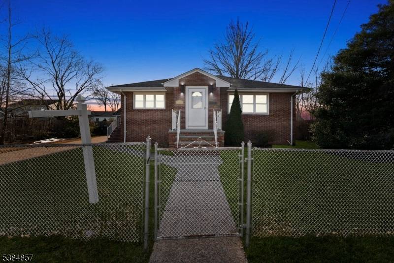 Woodbridge Twp., NJ 07095,147 Wedgewood Ave