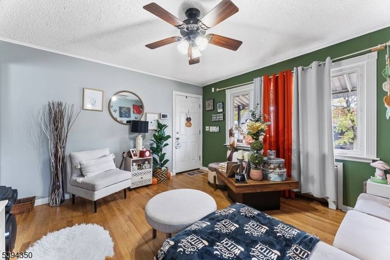 Linden City, NJ 07036,111 E 10Th St