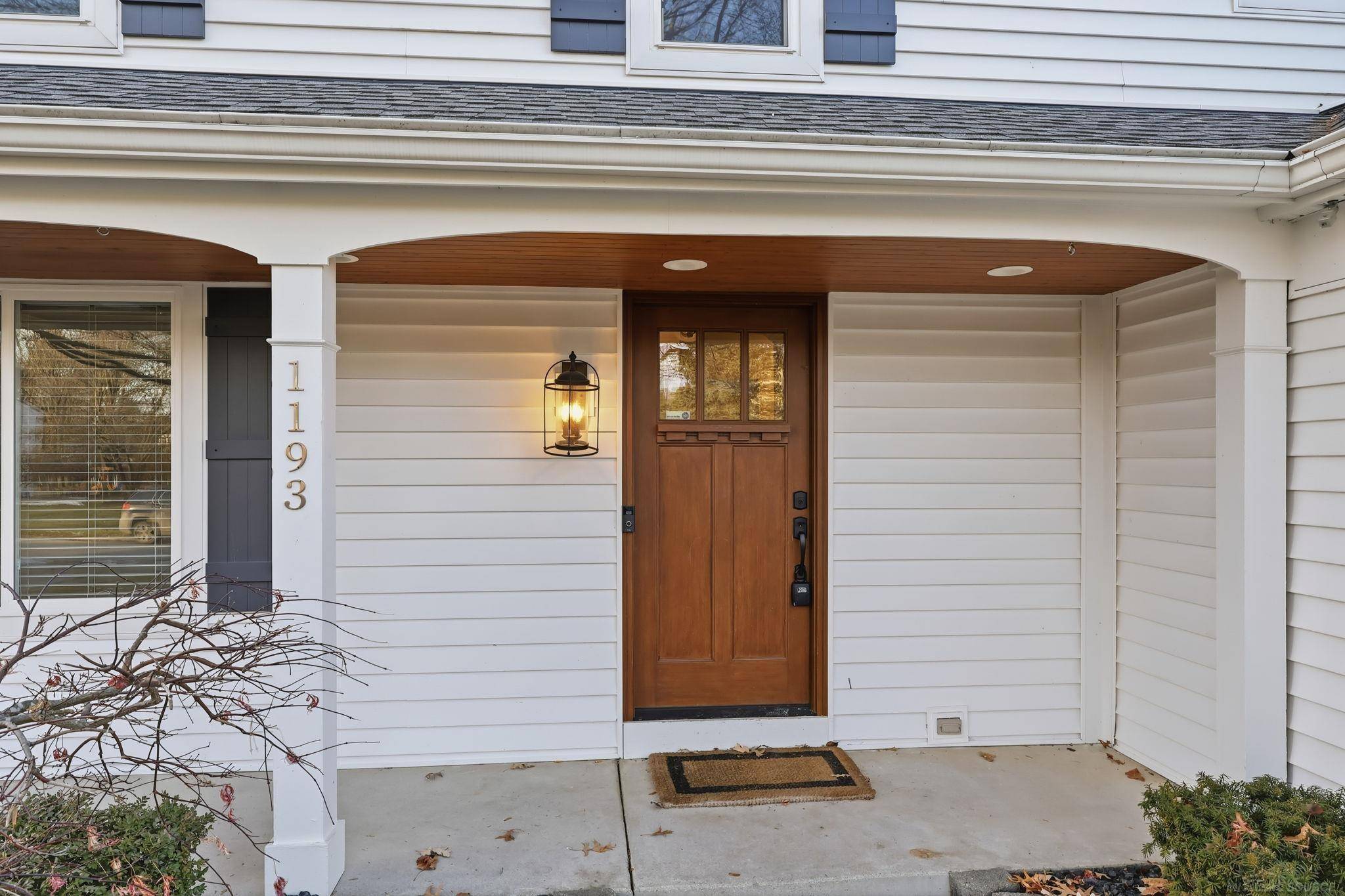 Rochester Hills, MI 48306,1193 Barneswood LN