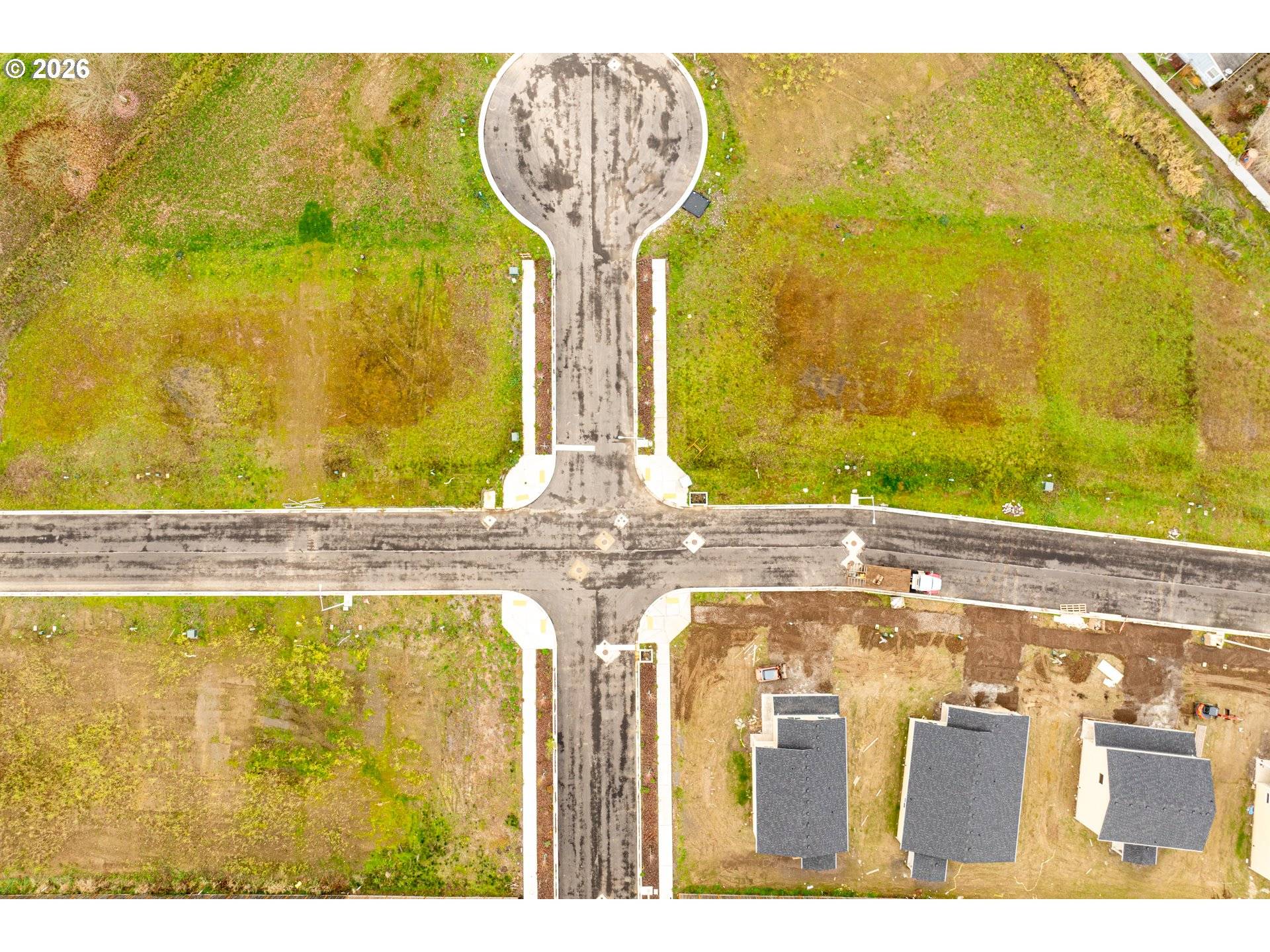 Longview, WA 98632,2020 Henderson WAY