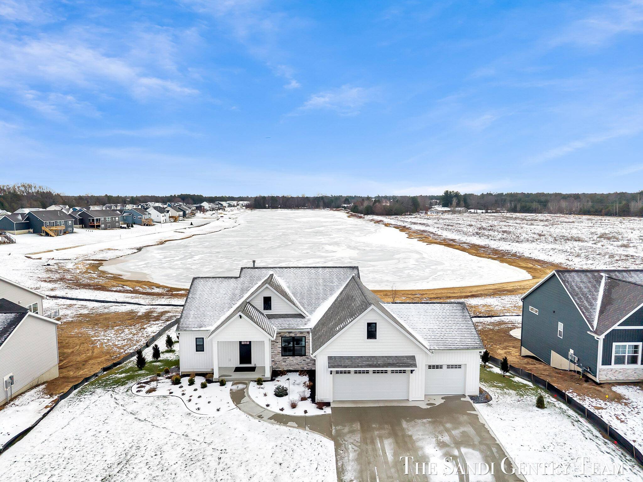 West Olive, MI 49460,14968 Fillmore ST