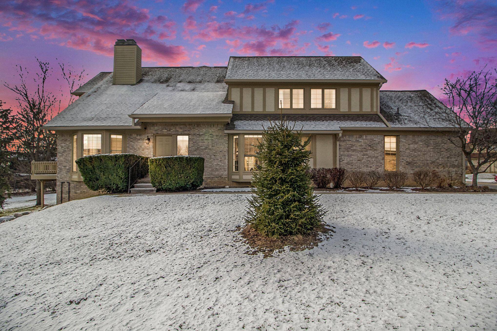 Ann Arbor, MI 48105,2766 Maitland DR