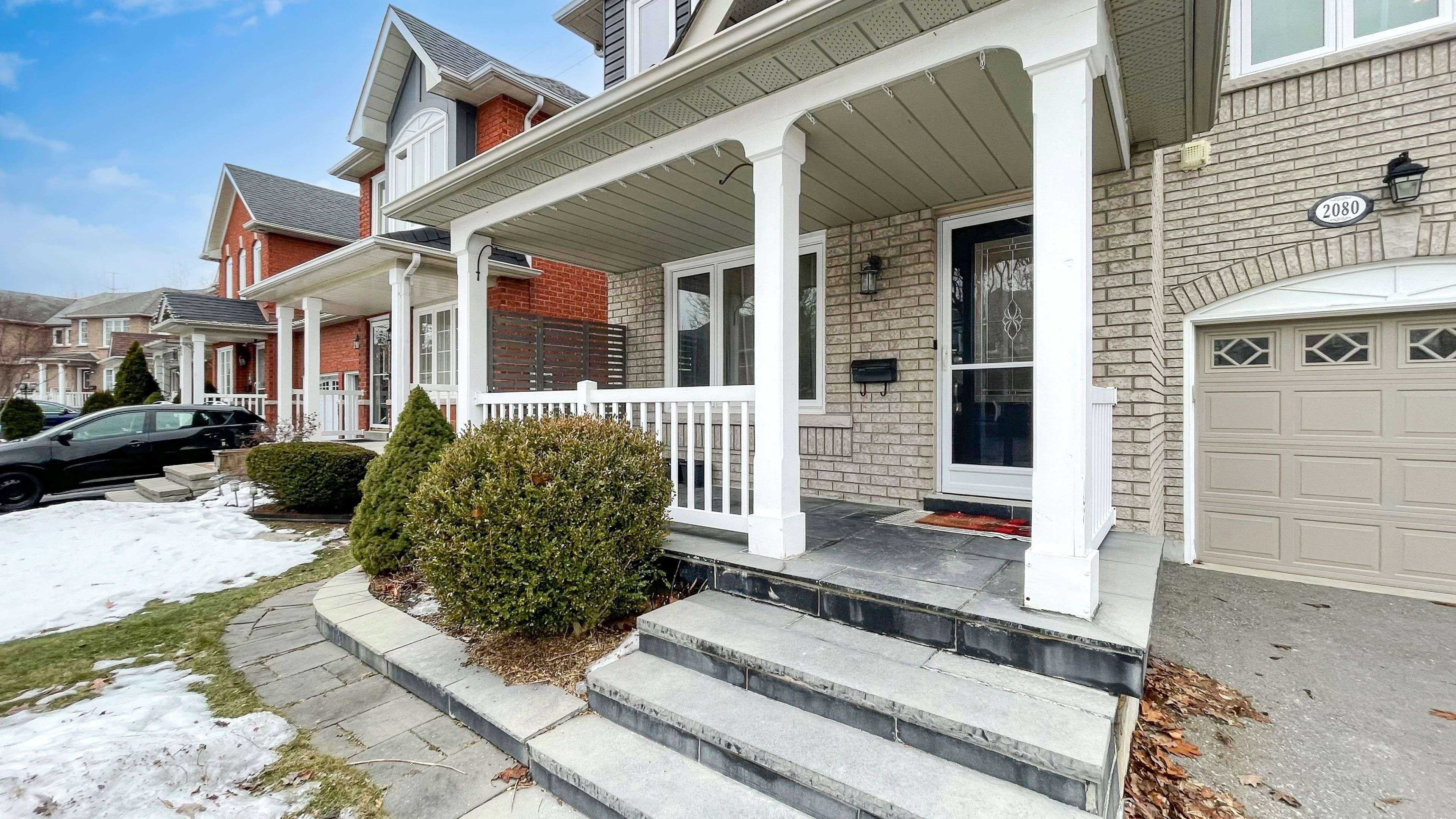 Pickering, ON L1X 2V4,2080 Erin Gate BLVD