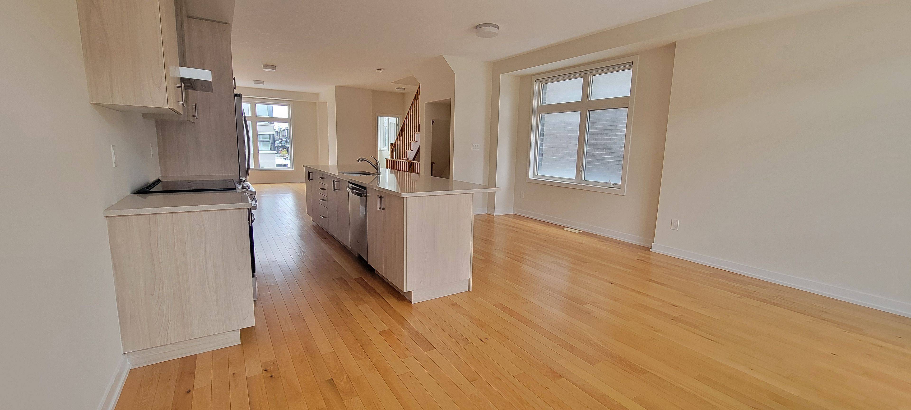 Pickering, ON L1X 0H6,2514 Castlegate XING