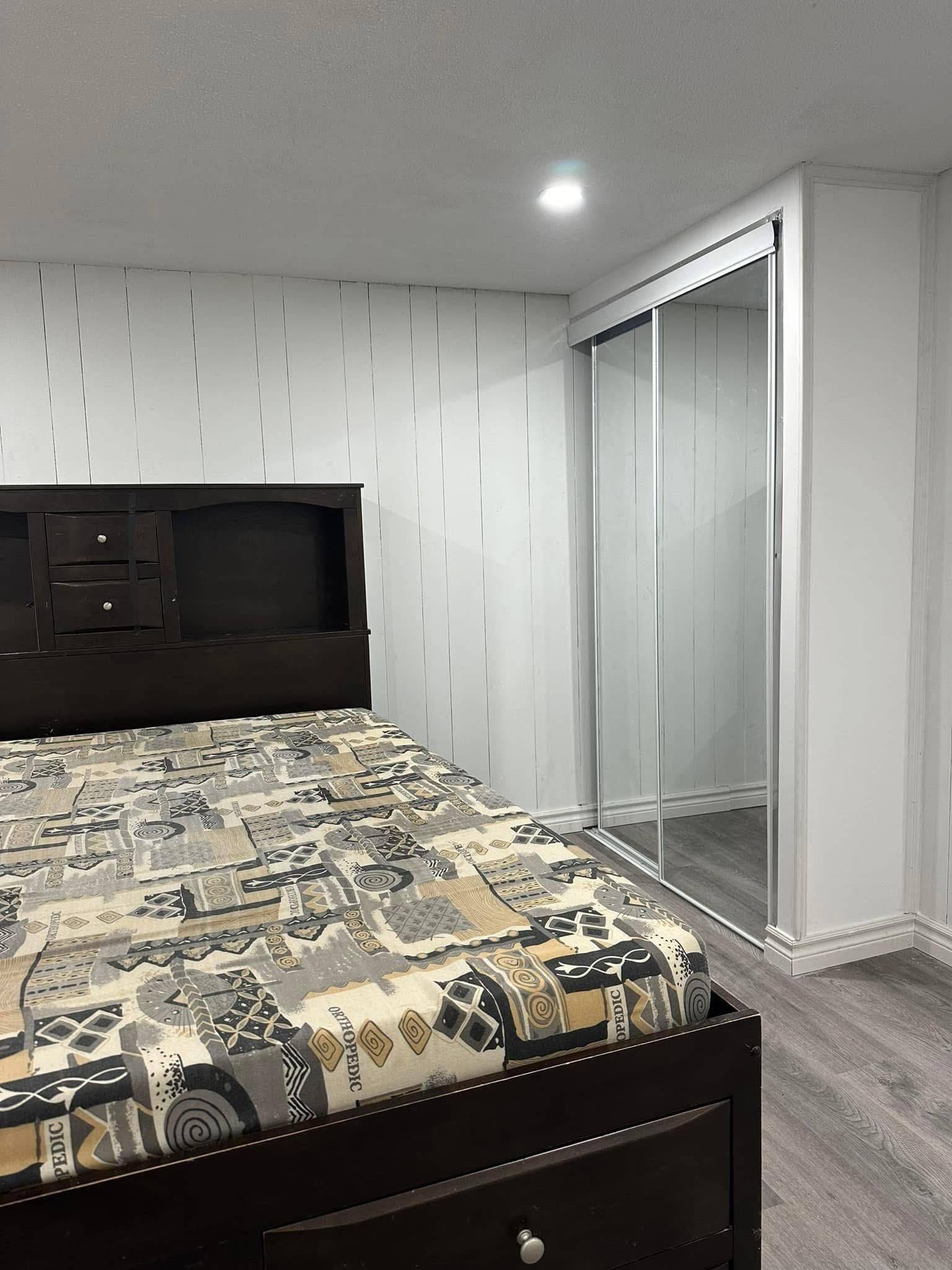 Toronto E04, ON M1R 5A9,8 Trestleside GRV