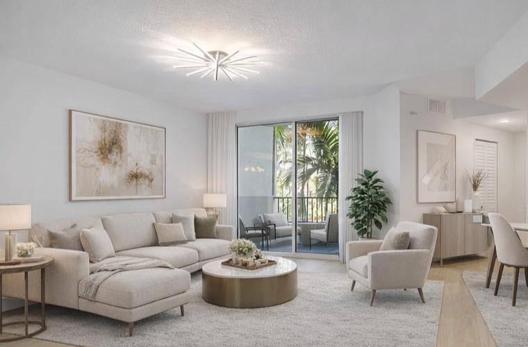 Fort Lauderdale, FL 33308,2401 NE 65th Street #205